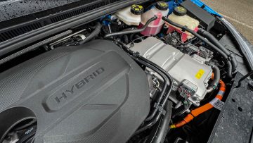 MG3 Hybrid+ avtomobilizem.com-13
