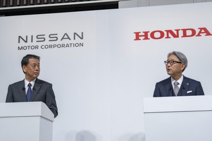 Nissan - Honda