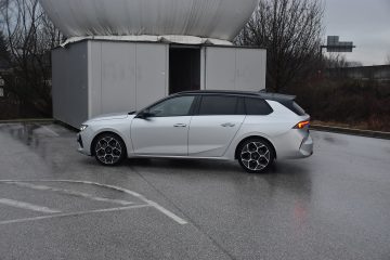 OPEL ASTRA ST 10