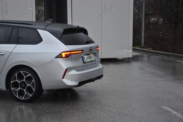 OPEL ASTRA ST 11