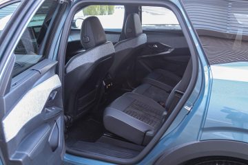 Peugeot 5008 PureTech avtomobilizem.com-33