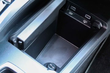 Peugeot 5008 PureTech avtomobilizem.com-8