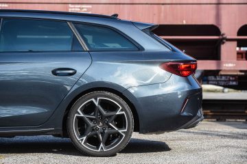Cupra Leon ST 1.5 TSI-12