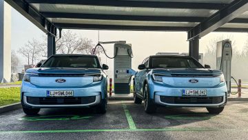 Ford Explorer-17