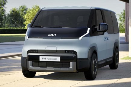 kia-pv5-passenger