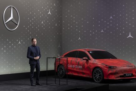 Transformation meistern: Mercedes-Benz präsentiert Plan für profitables WachstumMastering Transformation: Mercedes-Benz lays out its roadmap for profitable growth