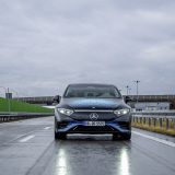 Mercedes-Benz startet Straßentests des ersten Fahrzeugs mit Festkörperbatterie 

Mercedes-Benz starts road testing first solid-state-battery vehicle