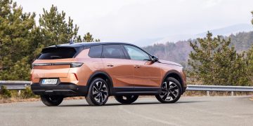 Opel_Grandland_12_Turbo_Hybrid_GS_05
