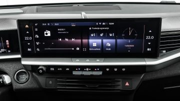 Opel_Grandland_12_Turbo_Hybrid_GS_47