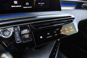 Peugeot 3008 GT-10