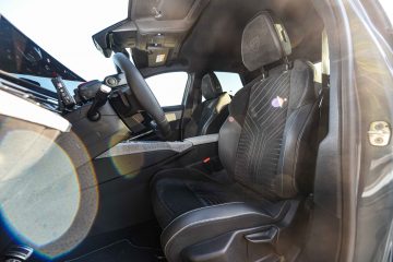 Peugeot 3008 GT-12