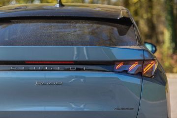 Peugeot 3008 GT-28