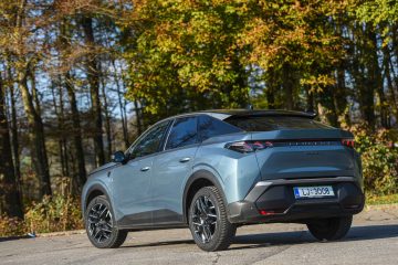 Peugeot 3008 GT-30