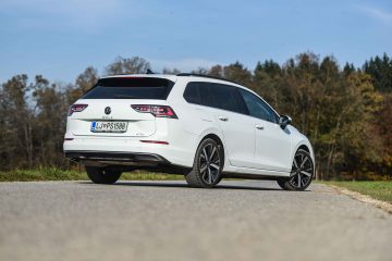 Volkswagen Golf Variant karavan 1.5 TSI R-Line-12