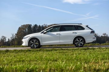 Volkswagen Golf Variant karavan 1.5 TSI R-Line-14