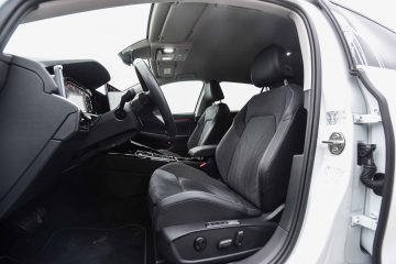 Volkswagen Golf Variant karavan 1.5 TSI R-Line-34