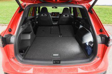 Volkswagen Tiguan 2.0 TDI R-Line-36