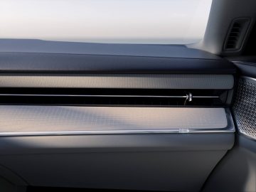 Volvo ES90 Exterior
