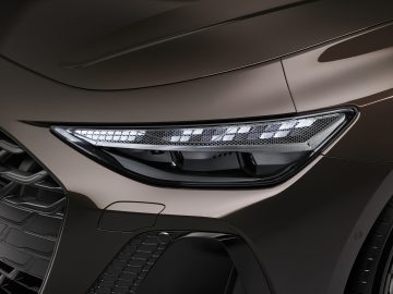 Detail, 
Colour: Madeira Brown metallic