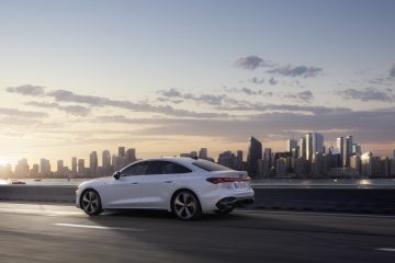 Audi A5 Sedan e-hybrid quattro