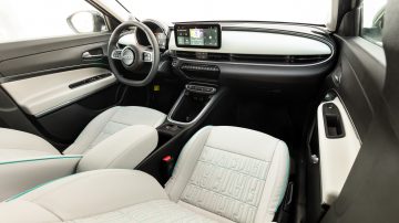 Fiat_600_12_MHEV_100_La_Prima_33