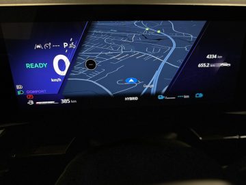 Renault Rafale PHEV (14)