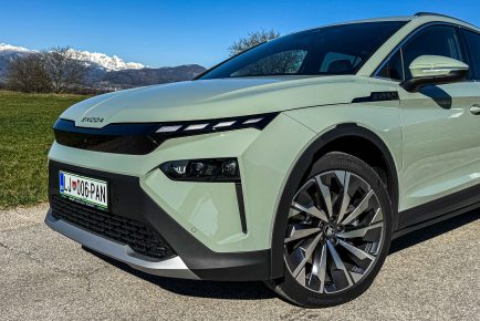 Škoda Elroq-18
