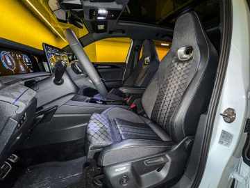 Volkswagen Tayron-25