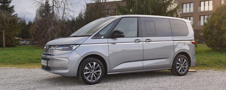 VW MULTIVAN 01