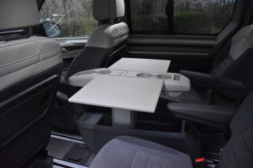 VW MULTIVAN 22