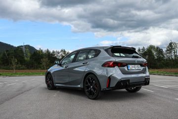 BMW 120 avtomobilizem.com