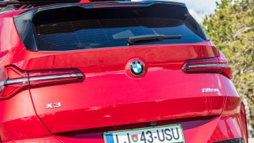 BMW_X3_M50_37