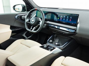 BMW_X3_M50_44