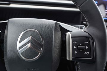 Citroen e-C3-12