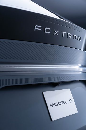 Foxconn_Foxtron EV production_ (1)