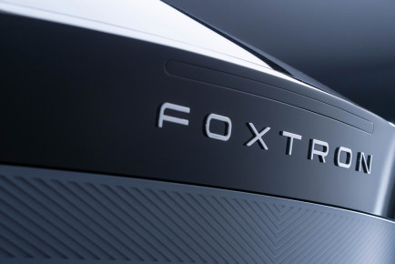 Foxconn_Foxtron EV production_ (1)