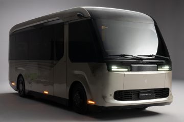 Foxconn_Foxtron EV production_ (2)