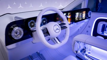 Der Beginn einer neuen Ära: Der Vision V gibt einen Ausblick auf ein neues Segment luxuriöser Limousinen

Dawn of a new era: the Vision V provides a glimpse of a new segment of luxury limousines