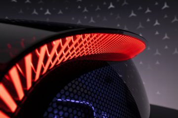 Der Beginn einer neuen Ära: Der Vision V gibt einen Ausblick auf ein neues Segment luxuriöser Limousinen

Dawn of a new era: the Vision V provides a glimpse of a new segment of luxury limousines