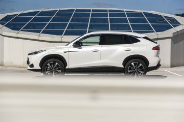 MG HS PHEV-14