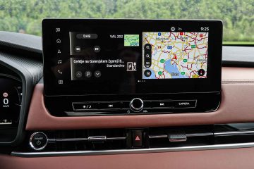 Mitsubishi Outlander PHEV-17