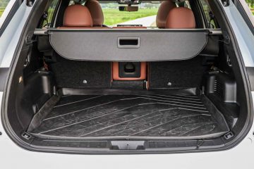 Mitsubishi Outlander PHEV-2