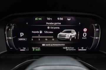 Mitsubishi Outlander PHEV-3