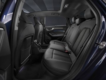 Audi A6 Sedan