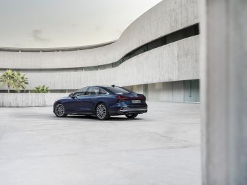 Audi A6 Sedan