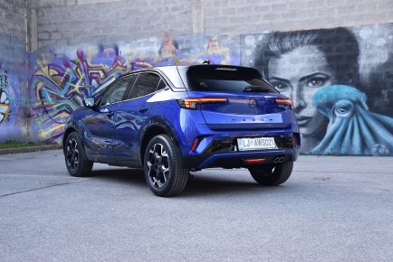 OPEL MOKKA 02