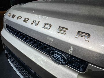 Range Roveer Defender Octa-22