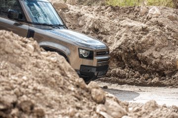 Range Roveer Defender Octa-8
