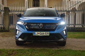 RENAULT RAFALE PHEV 04
