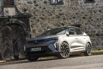 Renault Scenic EV-15